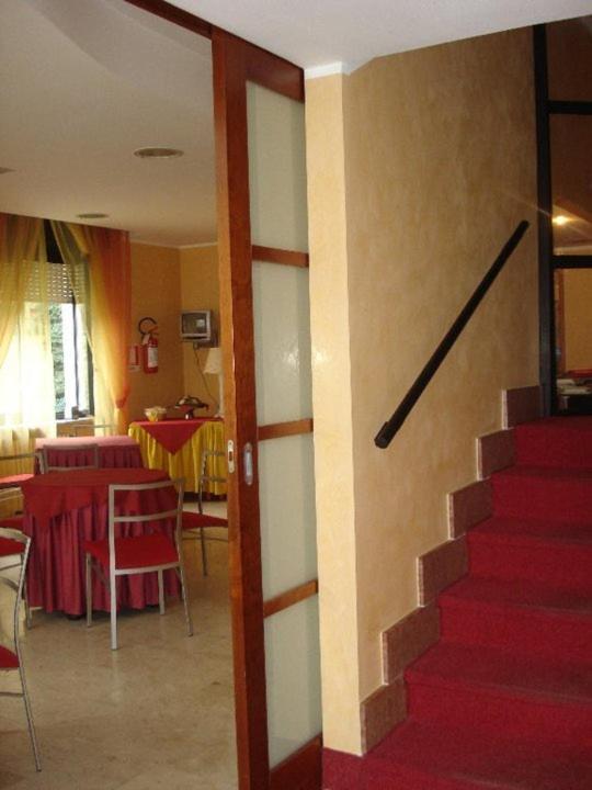 Albergo Sangrila Lanzo Torinese Luaran gambar