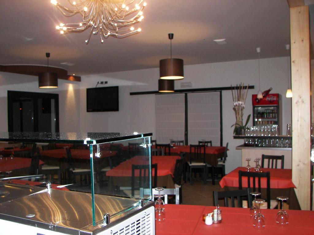 Albergo Sangrila Lanzo Torinese Luaran gambar