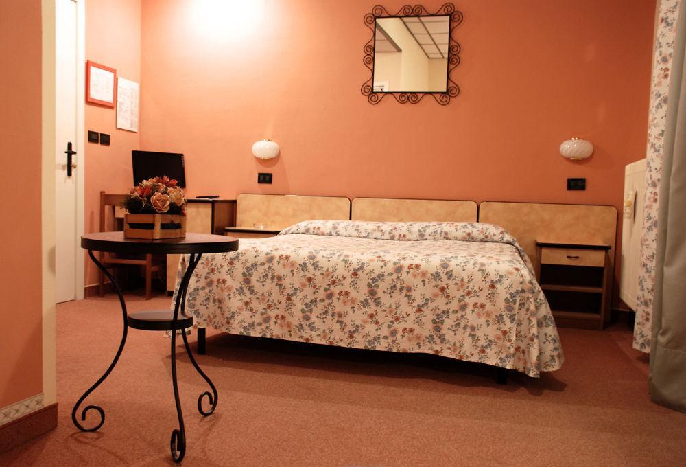 Albergo Sangrila Lanzo Torinese Luaran gambar
